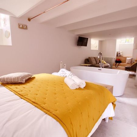 Bed and Breakfast Les Corderies Les Sables-dʼOlonne Exterior foto
